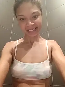 GrippingPussy live cam on StripChat