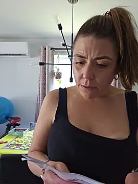 ellie-elizabeth