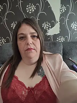 CourtneyElectrix live cam on StripChat