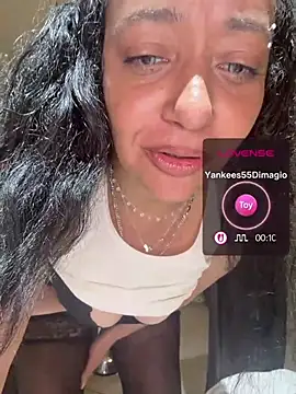 PichyPrettyPussy webcam