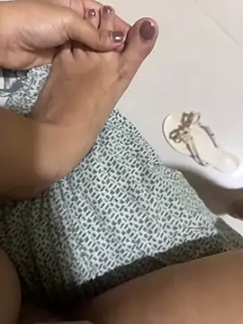 crazy111girl live cam on StripChat