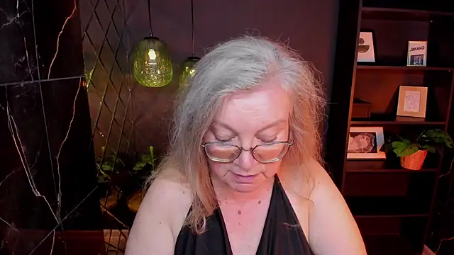 NataliMellow webcam