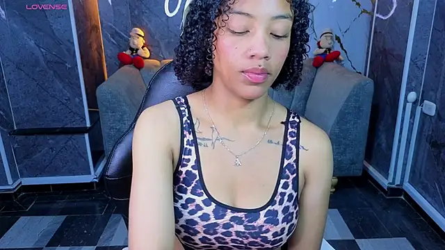 Violeth_b webcam