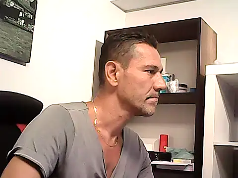 mastercharisma35 webcam