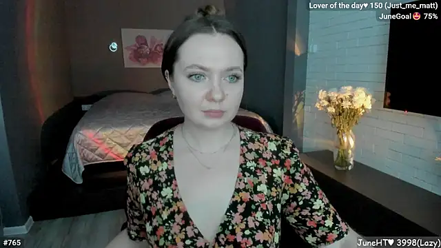 LizaGost live cam on StripChat