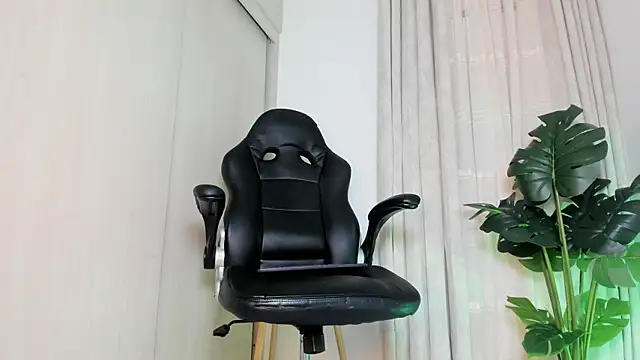 Biscuit_oliva webcam