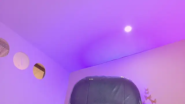 Nascary_Fox webcam