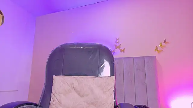 Nascary_Fox webcam