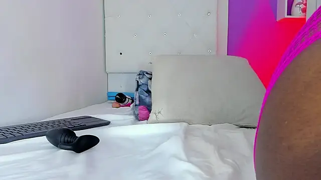 Skarleth69 webcam