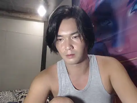 urhalfguyxx webcam