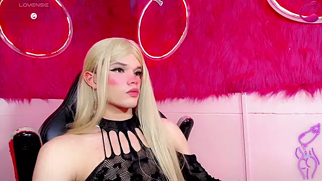Isabella_Kirk_ webcam