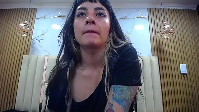 Naughty_Kittenm webcam