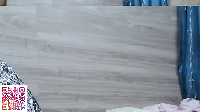 Lina_Kitty webcam