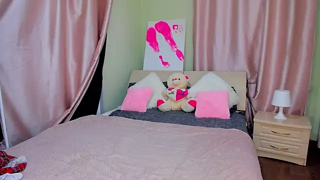 mishapallmer webcam