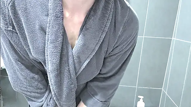 koreanboy2341's live cam