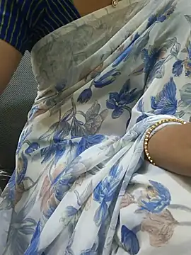 Cuteteluguammmaie webcam