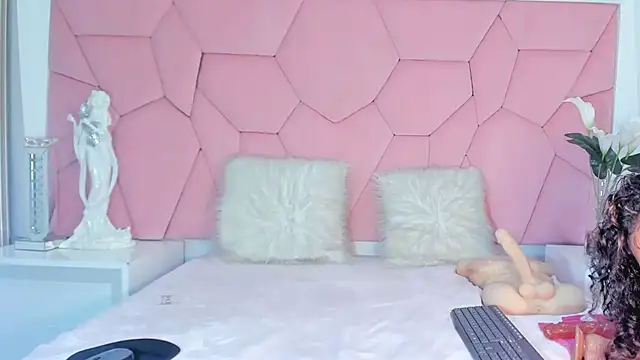 LaylaRhodes webcam
