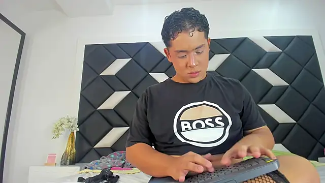 darian_lafortezaa webcam