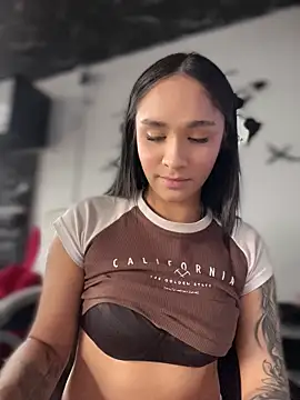 Isabella-Teen
