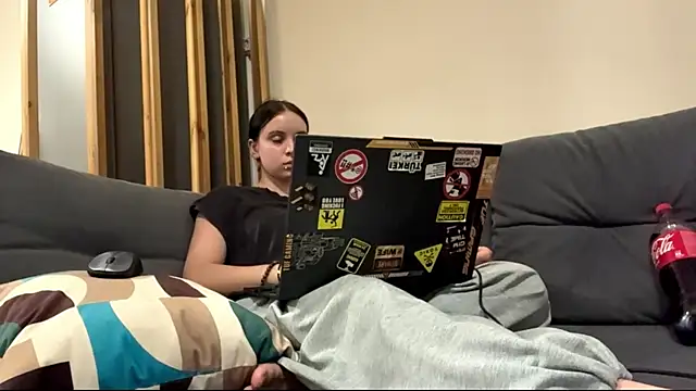 illiebilish live cam on StripChat