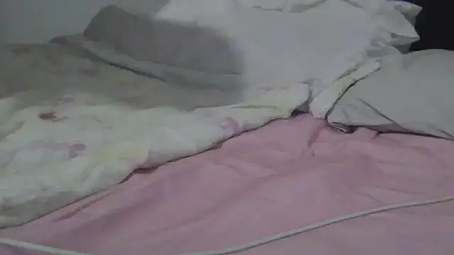 NandaVaz live cam on StripChat
