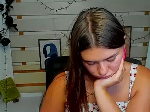 Josephine_Kiss webcam