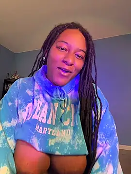 GirthGoddessCoco webcam