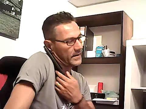 mastercharisma35 webcam