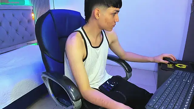 samblack_ (M twink) - GOAL TODAY
