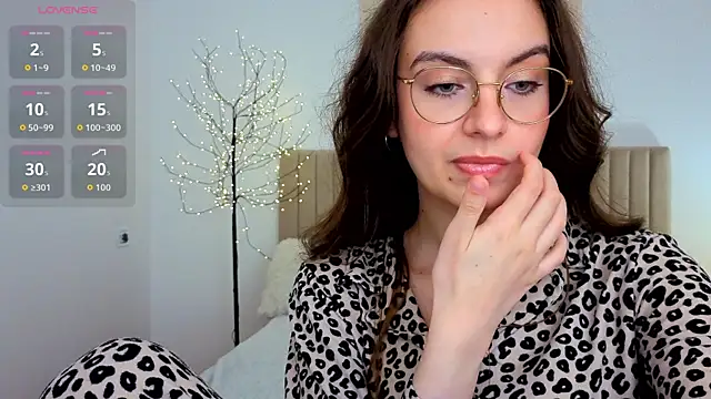 Real_cutie1 webcam