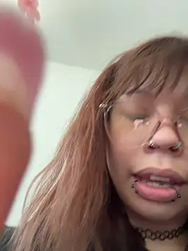 moan4mona webcam