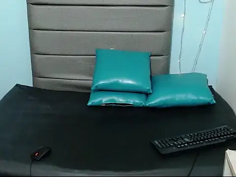 casandraroberthrs707 webcam