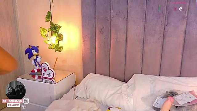 angelicaa_garcia webcam