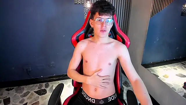 AngeloBocellii webcam
