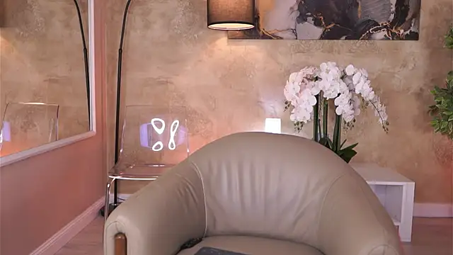 LucyyRosse webcam