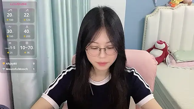 Luna-666 webcam