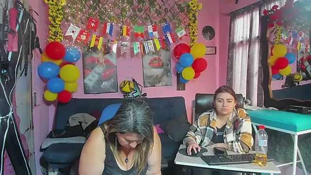 lesbiancuple webcam