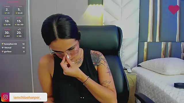 ChloeHarper_ webcam