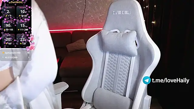 EuphoriaHaily webcam