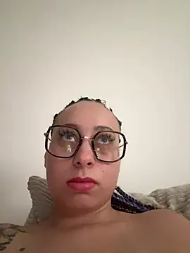queenlo_xxx webcam