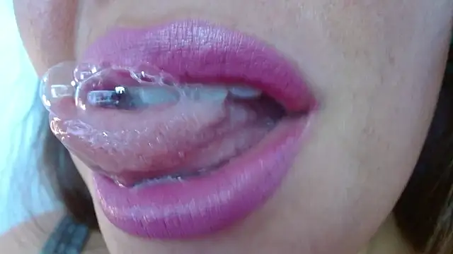 miss_evoleth2 webcam