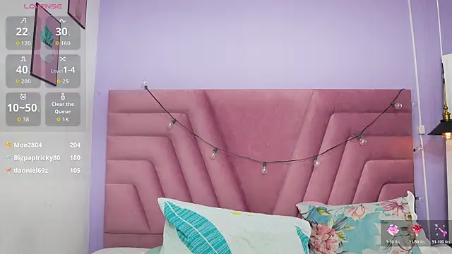 hornybarelylegalgirl webcam