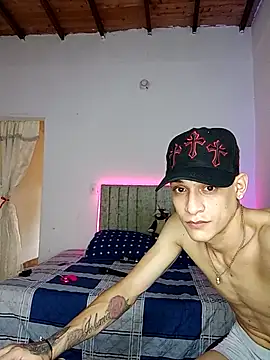 KevinG_77 webcam