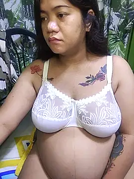 PreggyHotBigBoobs webcam