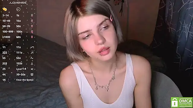 MoonlightGrace webcam