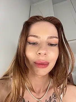 Ms_Luna_ webcam