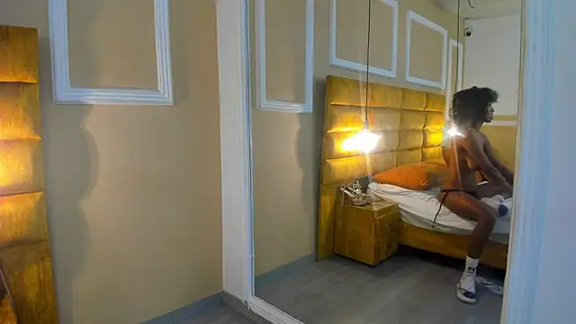 gia_bell webcam