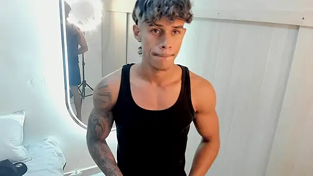 joao_da_silva19 (M twink) - Tip Luck for my Cum show here, gift me