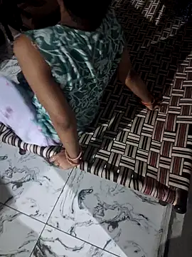 poojaseductive (G young) - 99999