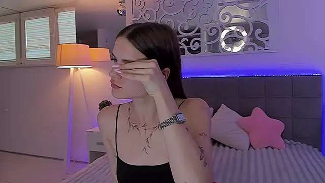 LuisaClover webcam